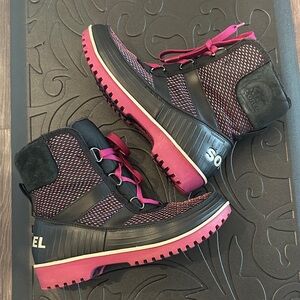 Sorel Women's Winter Boots - Black and Pink
